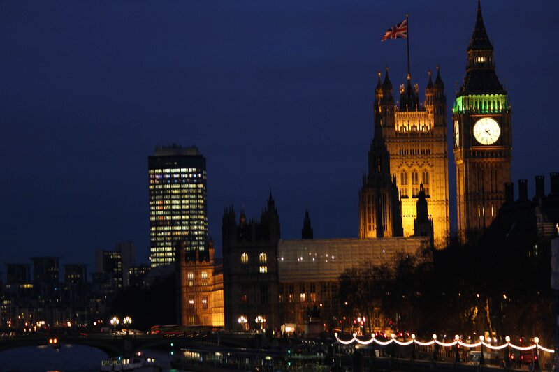 Big Ben at Night — Blue