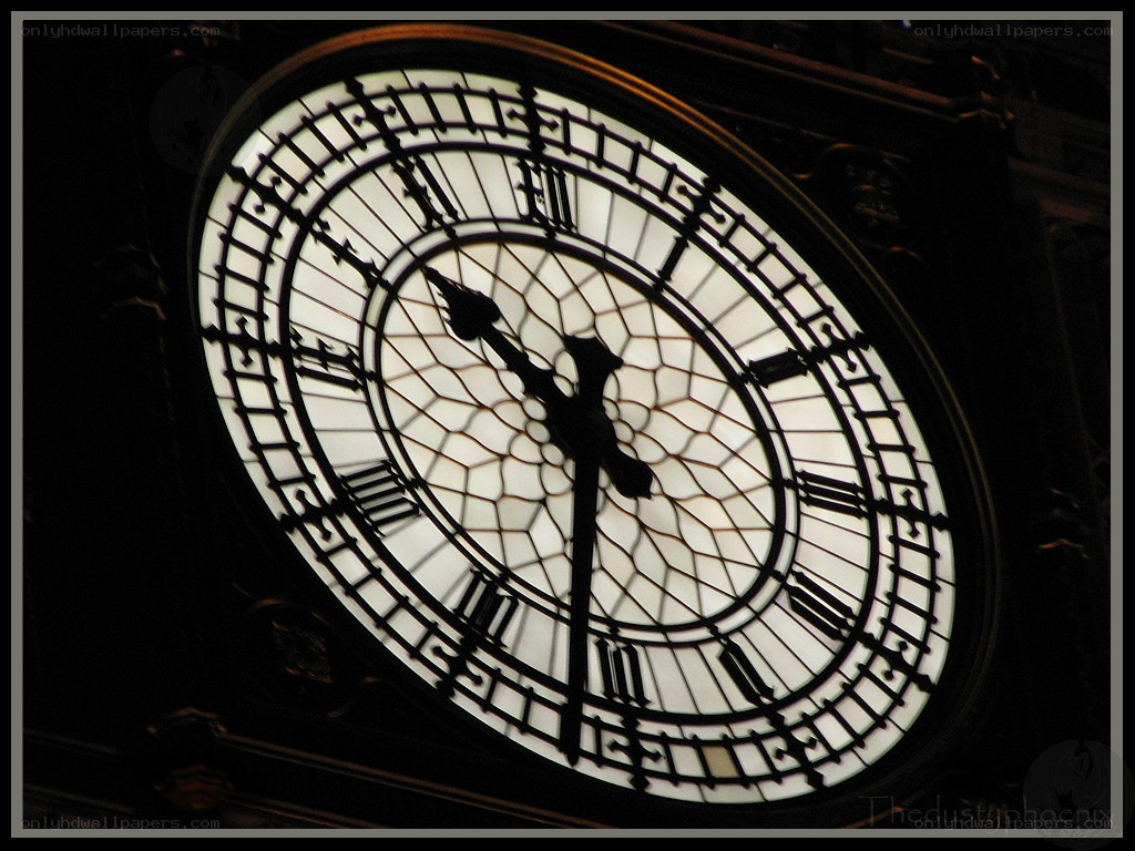 Big Ben clock face at night