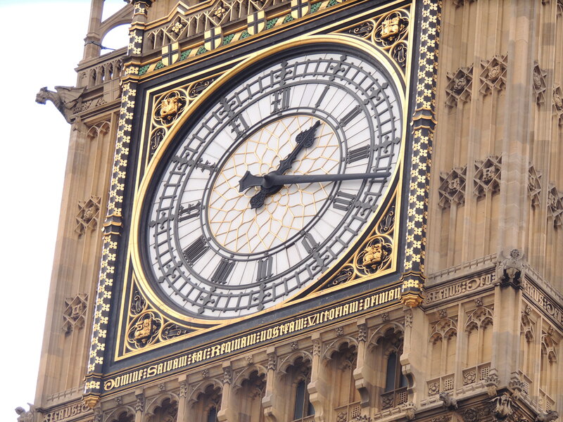 Big Ben Clock Face — Beige