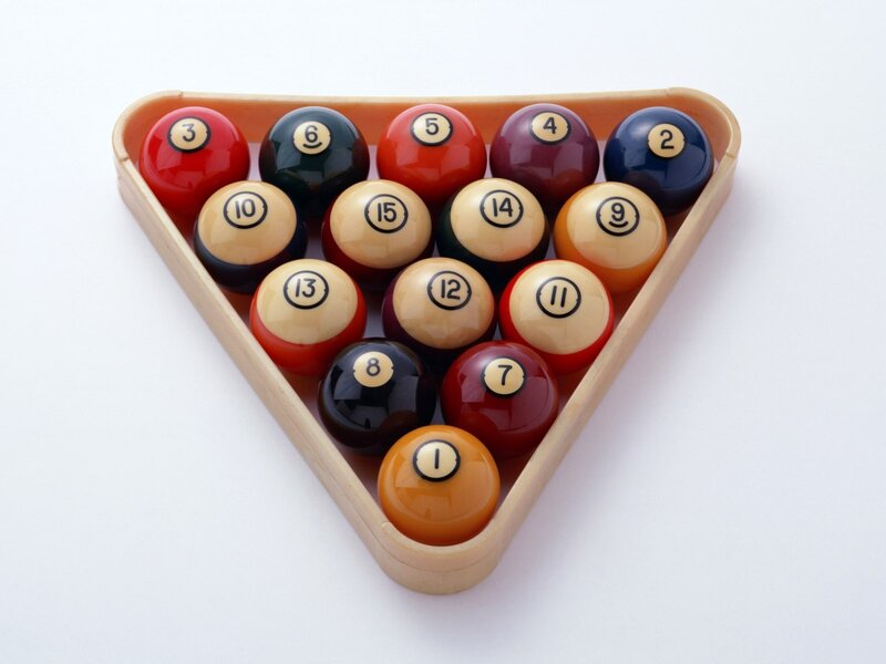 Billiard balls in triangle rack