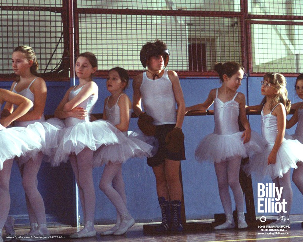 Billy Elliot ballet class