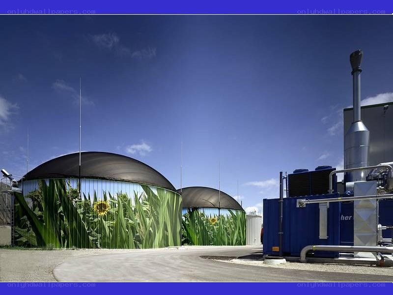 Biogas plant with silos