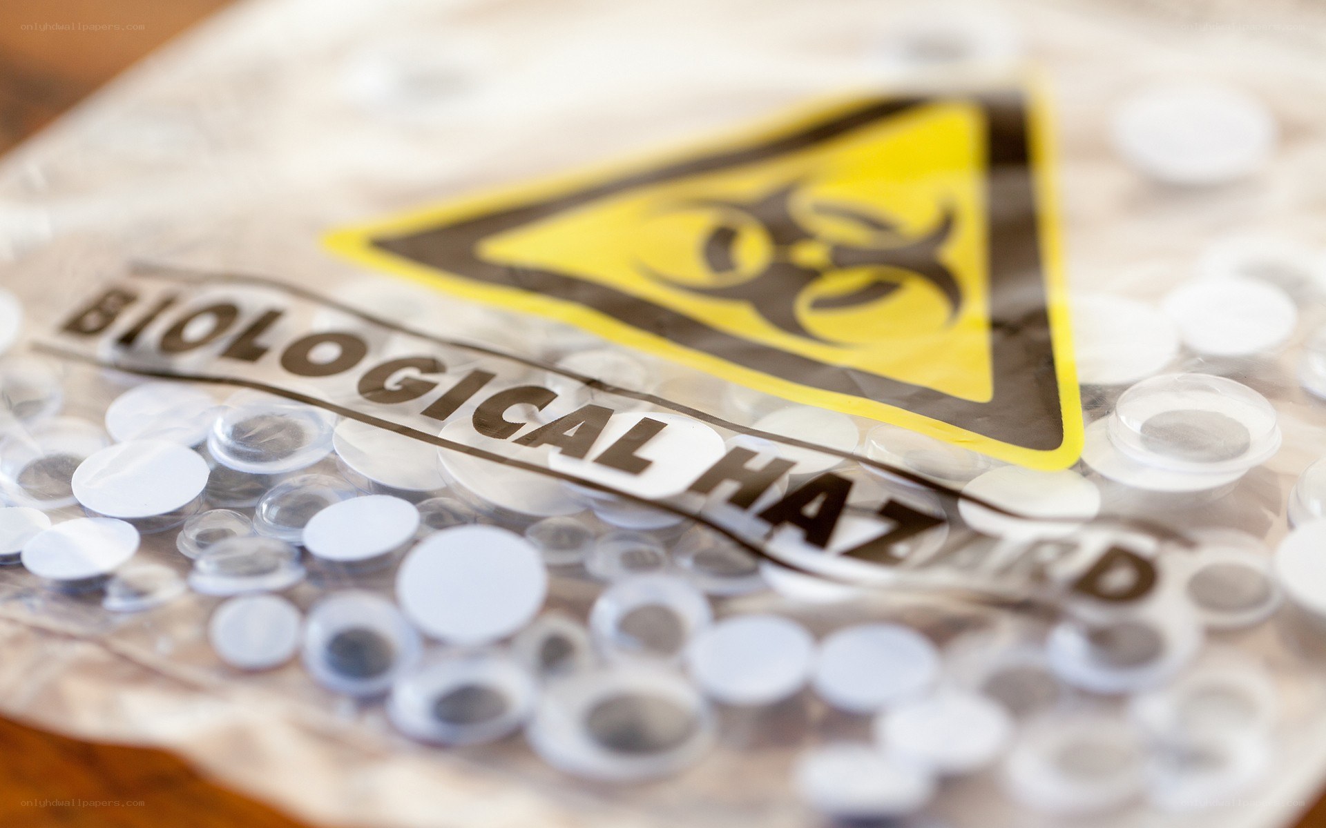 Biological hazard warning sign