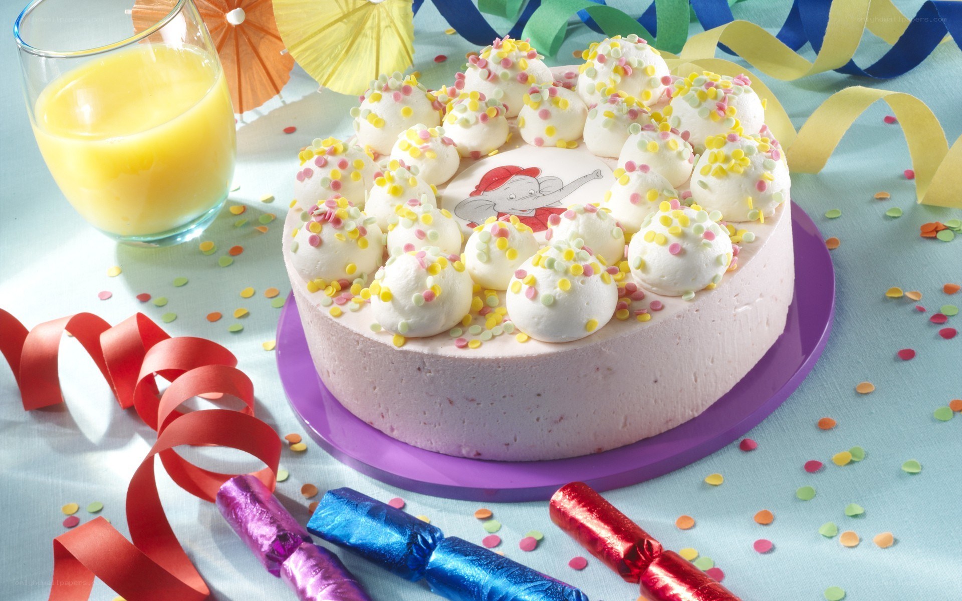 birthday cake with orange juice