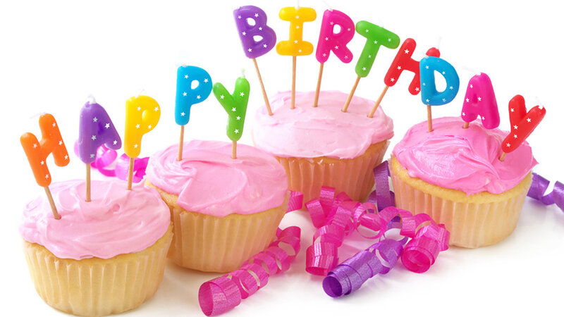 birthday cupcakes with candles