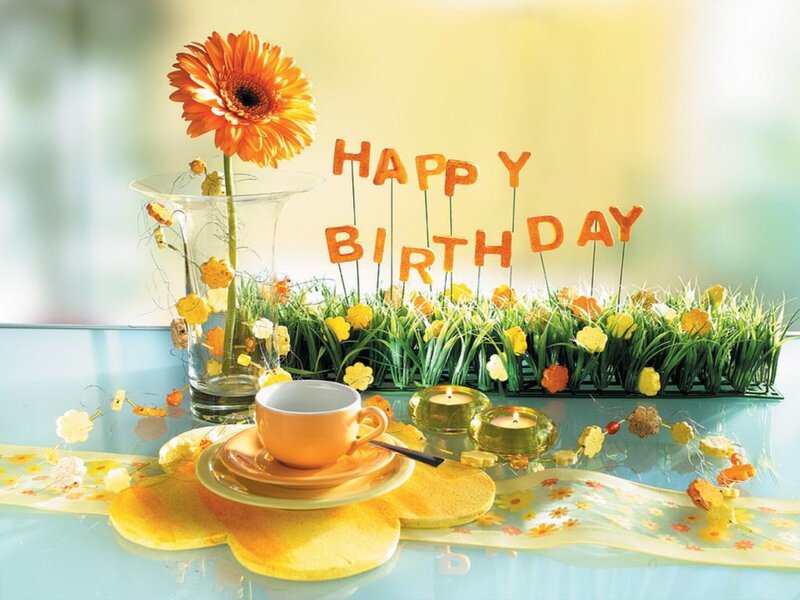 Birthday Table Setting — Yellow
