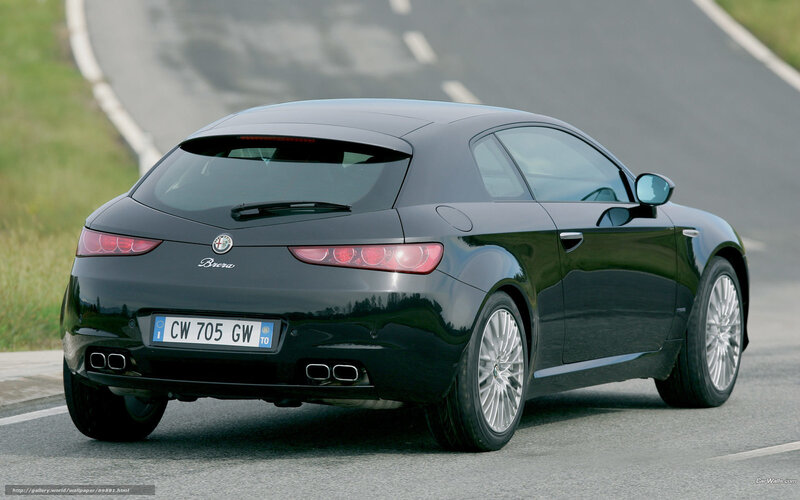 Black Alfa Romeo Brera — Dynamic