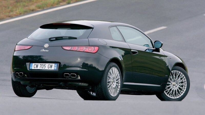 black alfa romeo brera on road