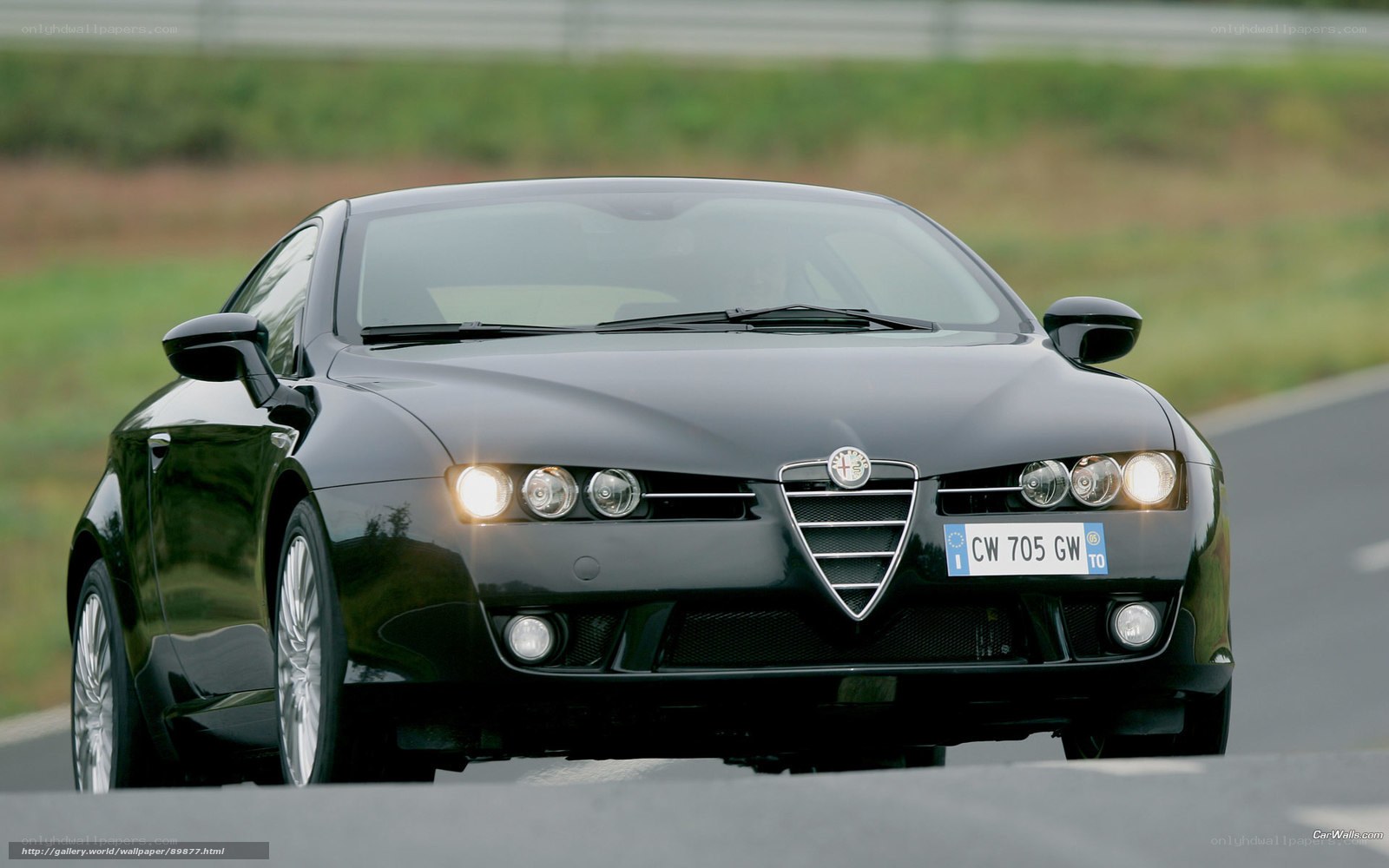 black alfa romeo coupe