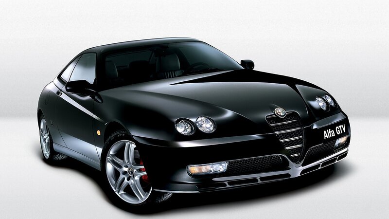 Black Alfa Romeo GTV — Neutral