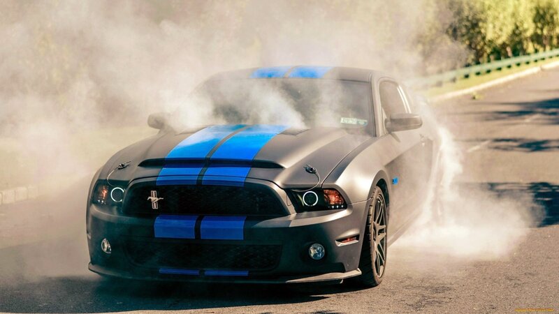 Black and Blue Car