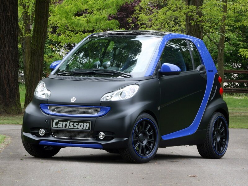 Black and Blue Smart Car — Calm