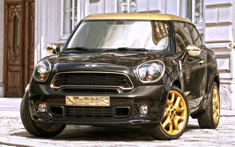 Black and Gold Mini Cooper