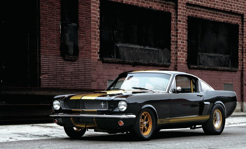 Black and Gold Muscle Car — Dramatic