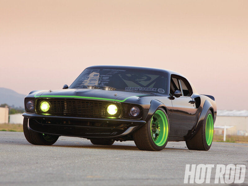 Black and Green Muscle Car — Dramatic