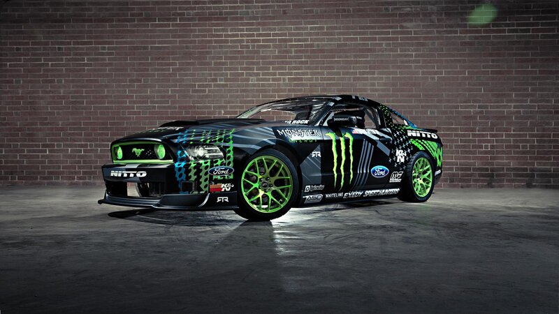 Black and Green Race Car — Dramatic