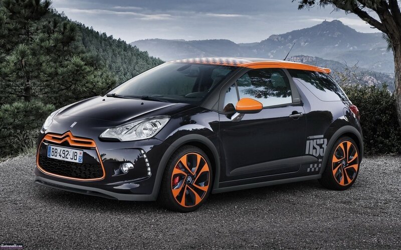 Black and Orange Car — Dramatic, Photograph