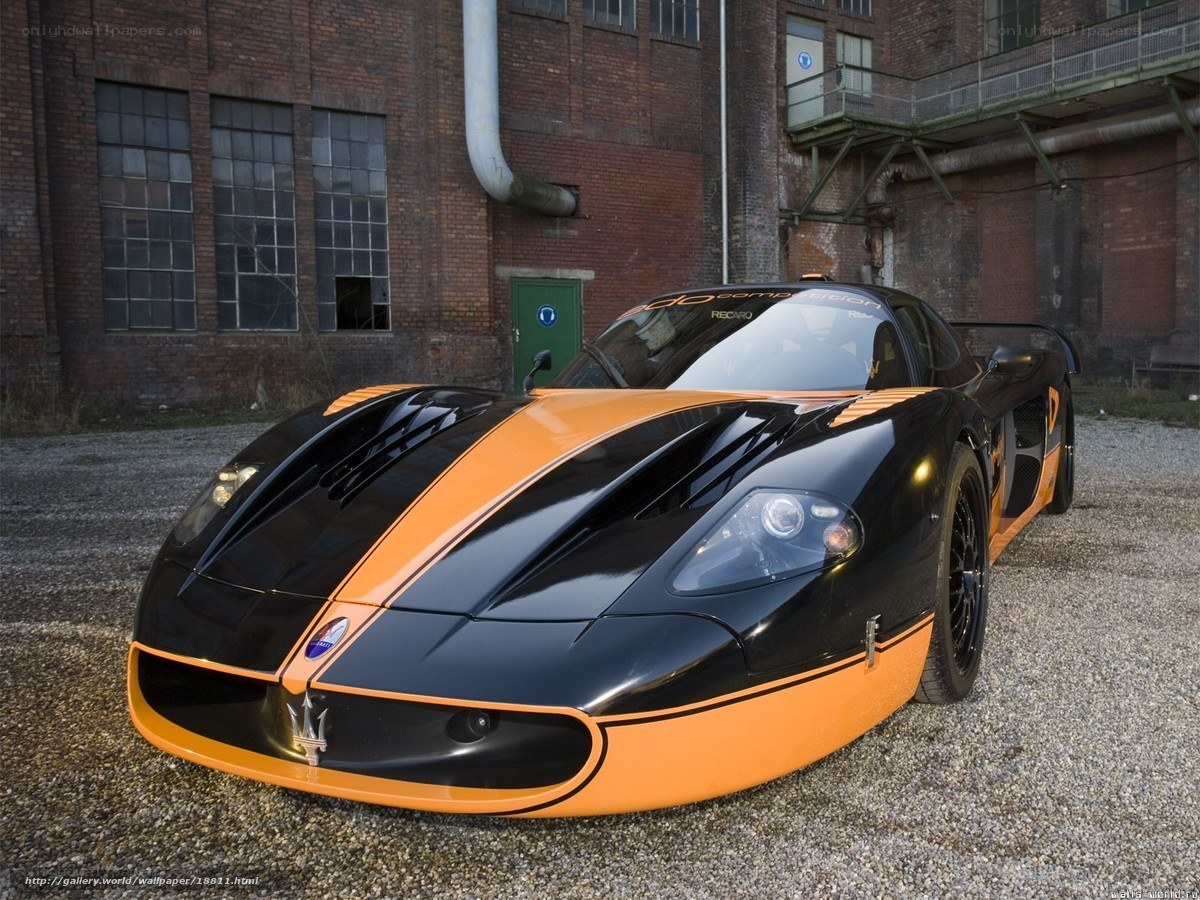 Black and orange Maserati MC12