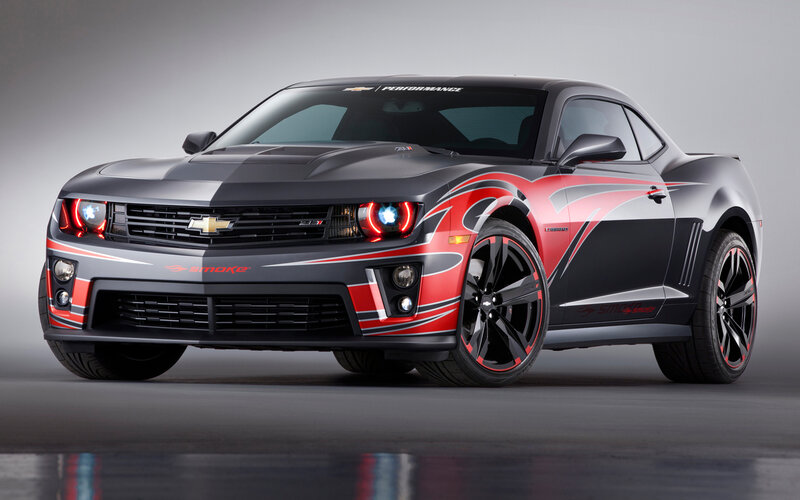 Black and Red Camaro — Dramatic, Photograph