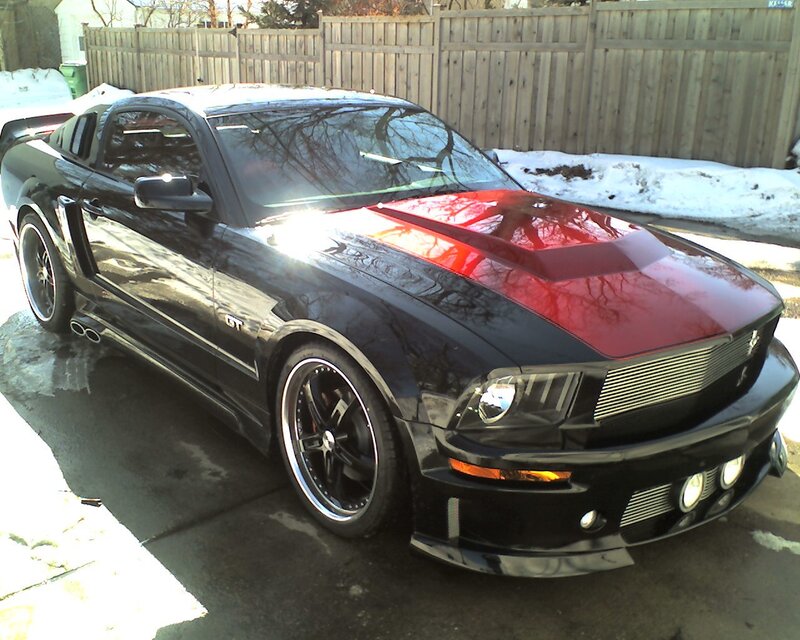 Black and red Ford Mustang GT