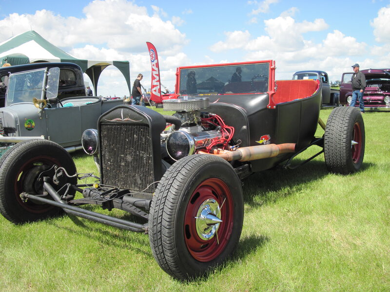Black and Red Hot Rod — Green