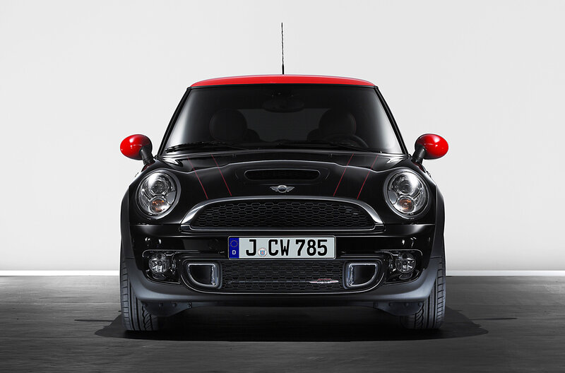 Black and red MINI Cooper