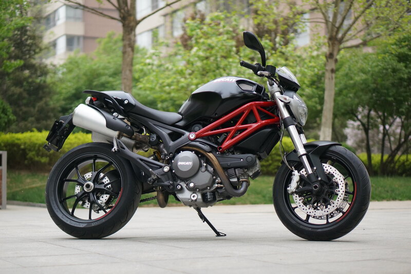 Black and Red Motorcycle — Calm, Spring, Photograph