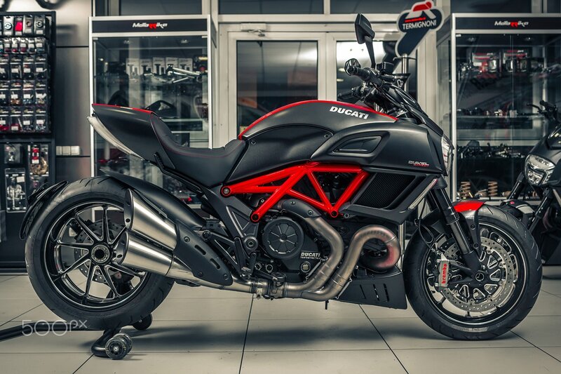 Black and Red Motorcycle — Dramatic, Photograph, Showroom