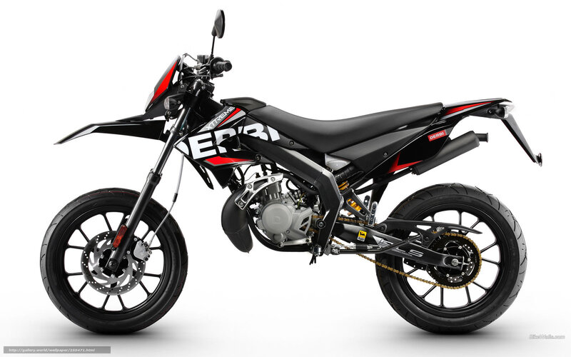 Black and Red Motorcycle — Neutral, Photograph, Seat, Engine, Chain