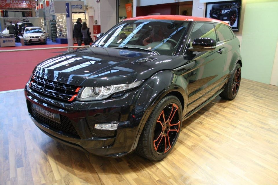 Black and red Range Rover on display