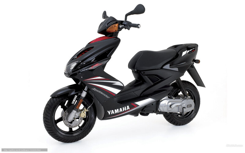 Black and Red Scooter — Neutral, Photograph, Seat, Handlebars