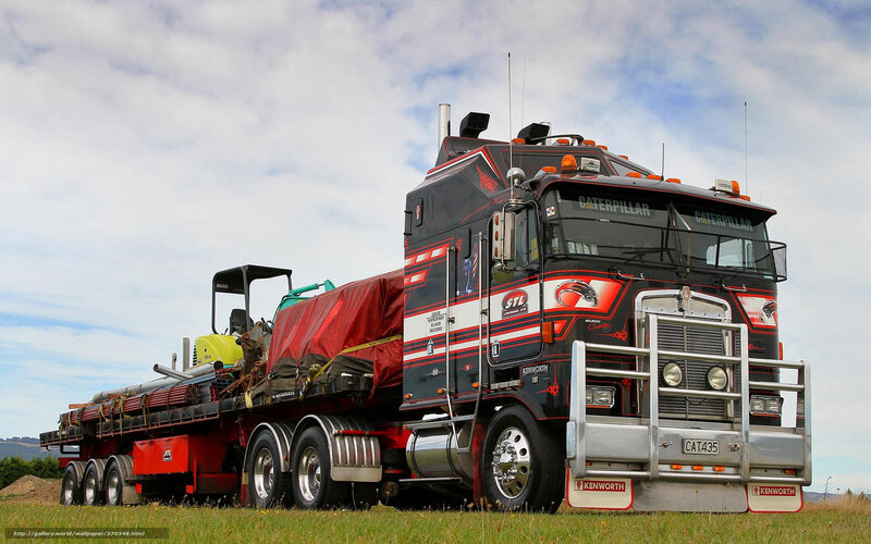 Black and red semi-truck