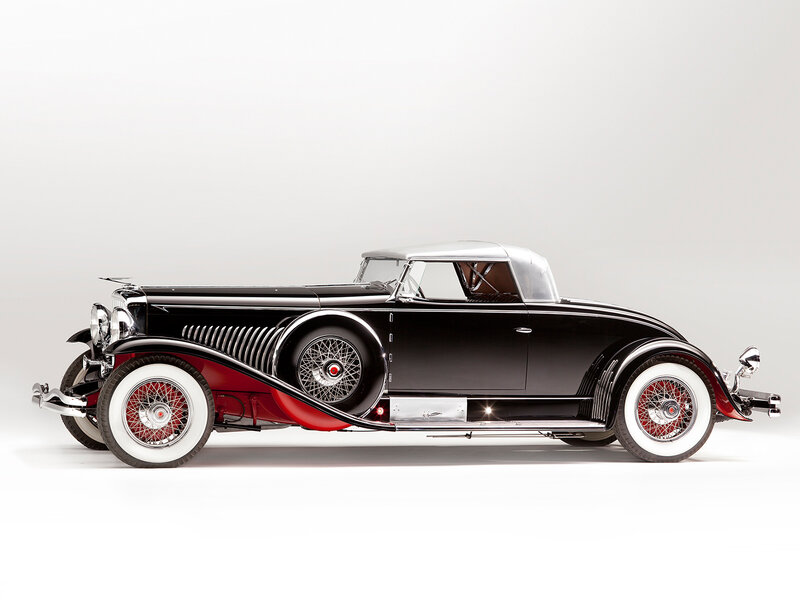 Black and Red Vintage Car — Classic