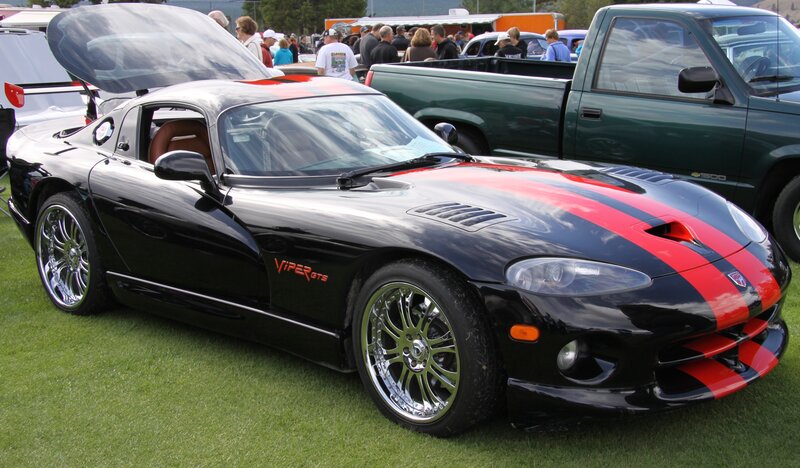 Black and Red Viper Car
