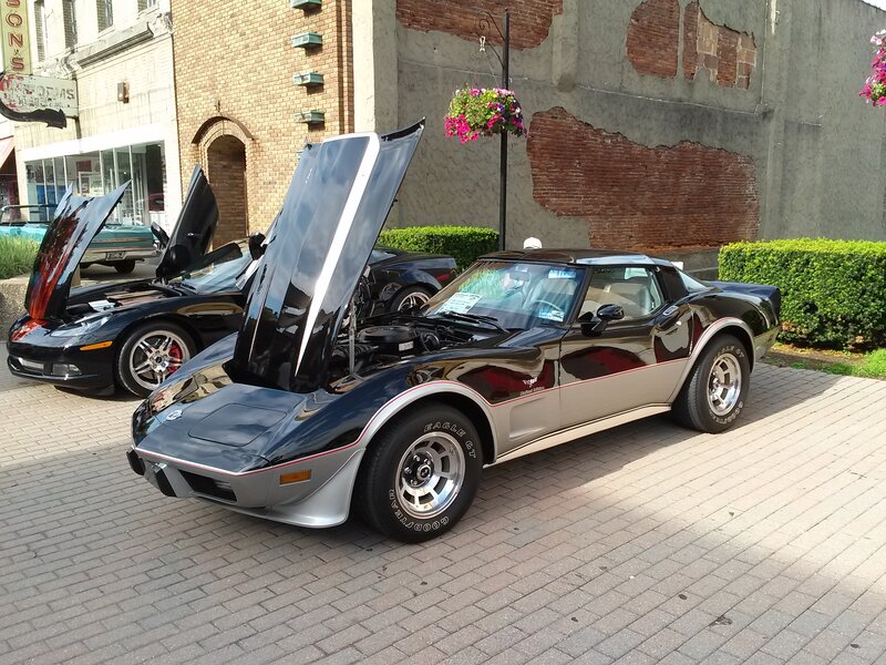 Black and Silver Corvette — Calm, Afternoon
