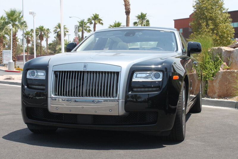 Black and Silver Rolls-royce — Calm
