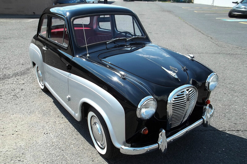 Black and Silver Vintage Car — Calm