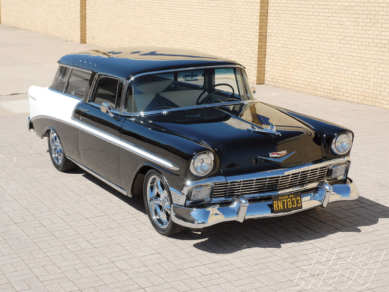 Black and White Classic Car — Calm, Afternoon