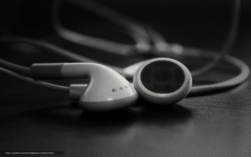 black and white earbuds