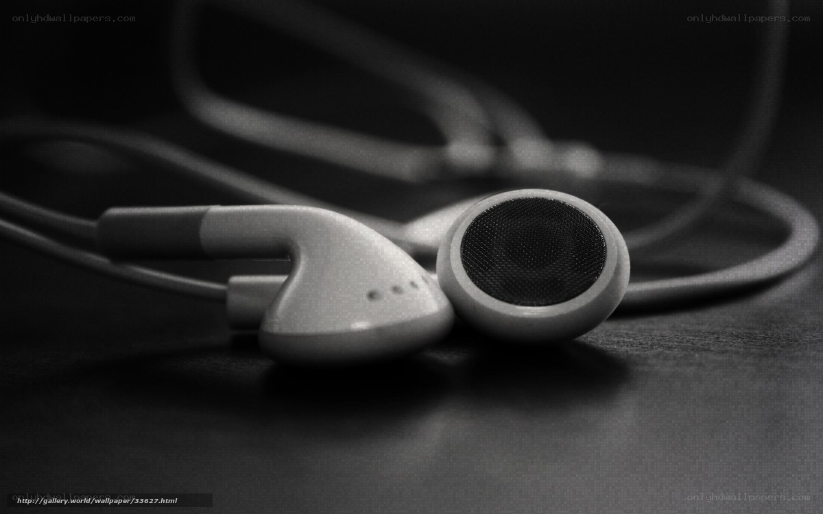 black and white earbuds