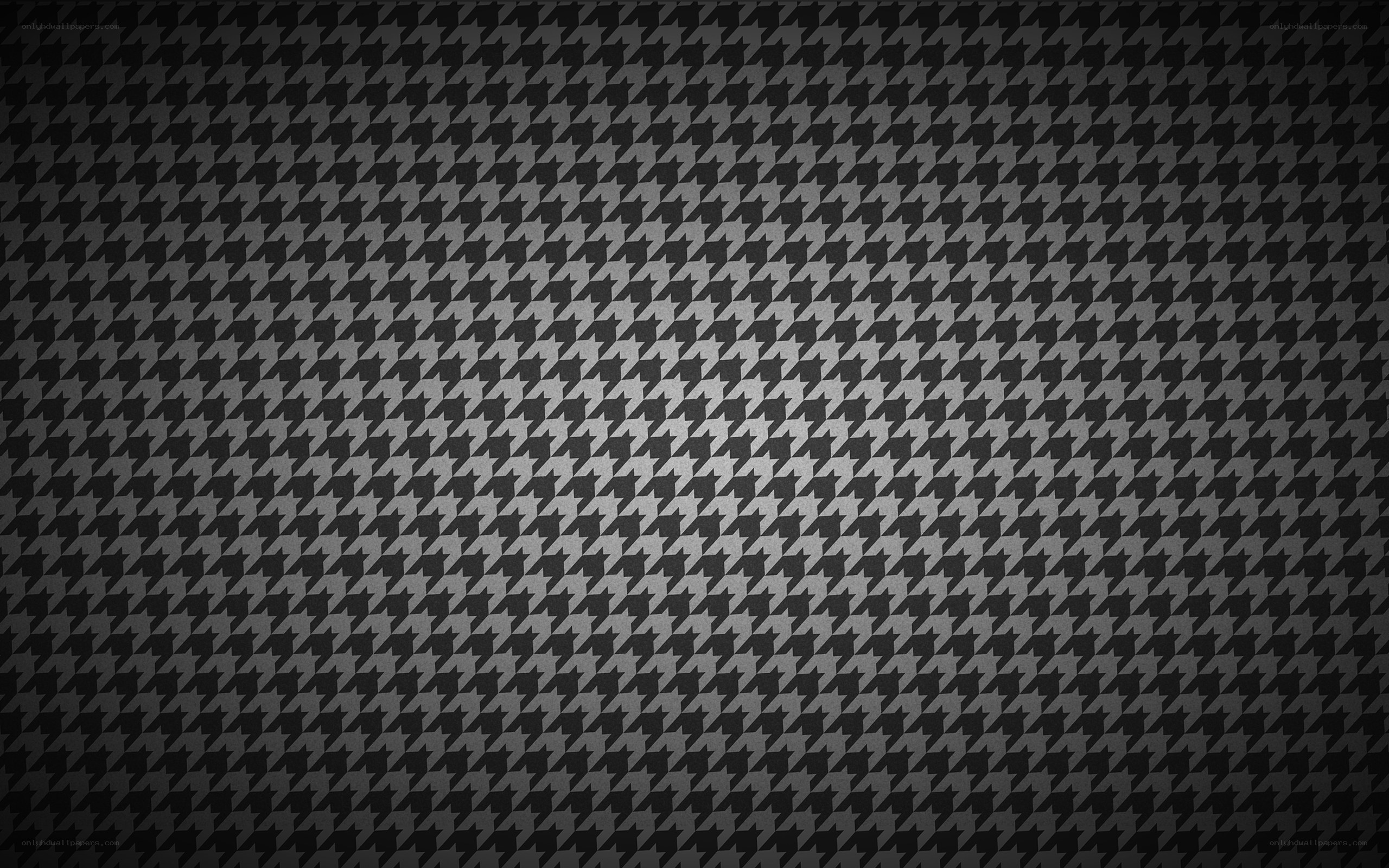 black and white houndstooth pattern