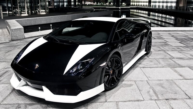 black and white Lamborghini sports car