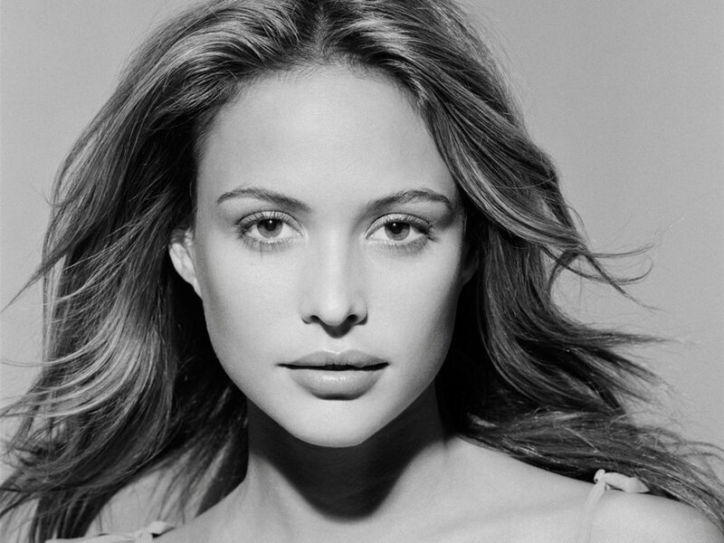 black and white portrait of a woman