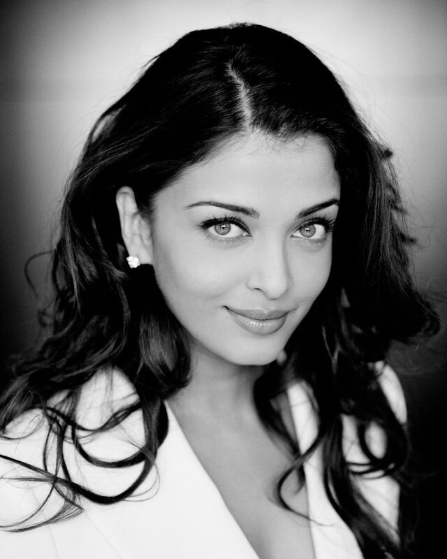 black and white portrait of a woman