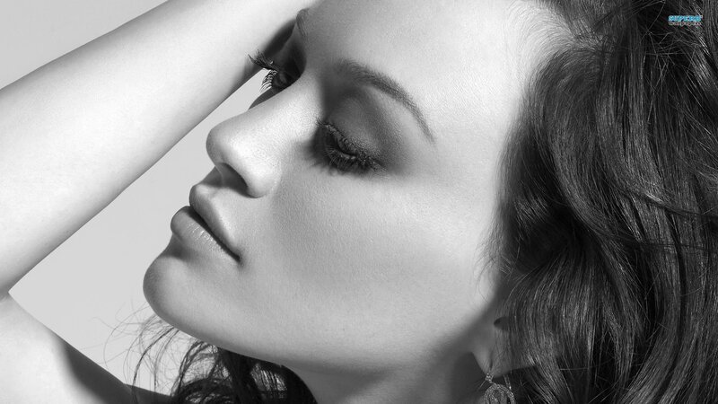 black and white portrait of woman