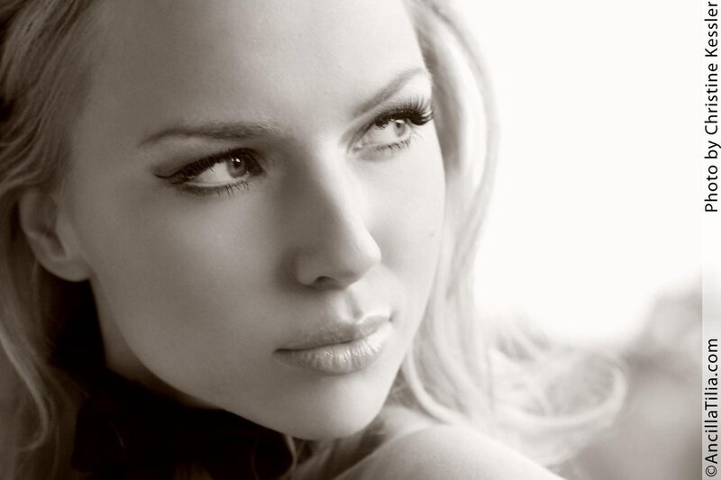 black and white portrait of woman