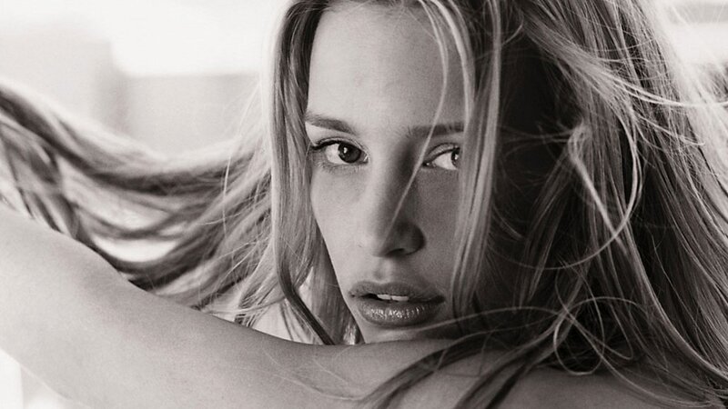 black and white portrait of woman