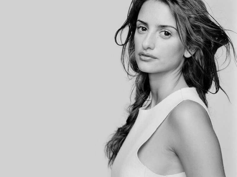 black and white portrait of woman