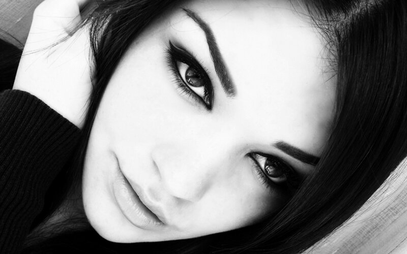 black and white portrait of woman