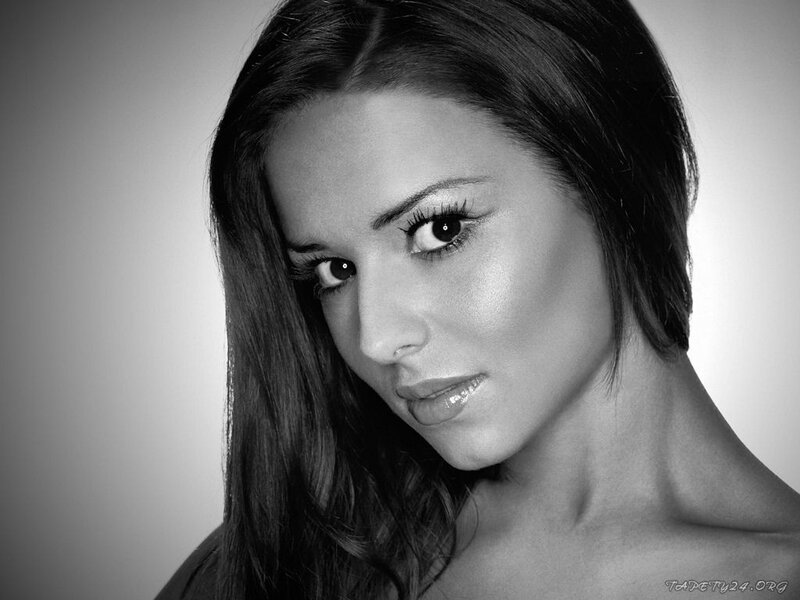black and white portrait of woman